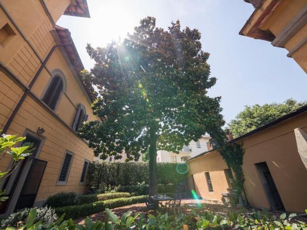 Villa Socini : photo 9 de la chambre chambre double avec salle de bains privative extérieure