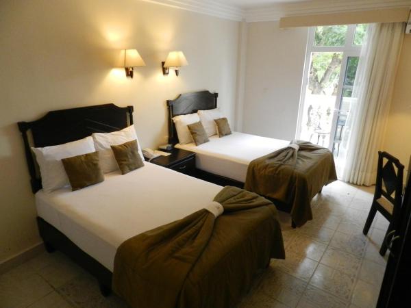 Hotel Victoria Merida : photo 2 de la chambre chambre double ou lits jumeaux