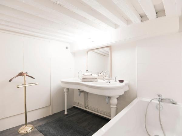 MHL - Maison Hotel Lyon : photo 3 de la chambre suite le loft