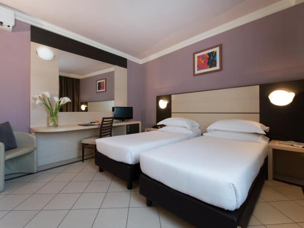CDH Hotel La Spezia : photo 1 de la chambre chambre double ou lits jumeaux