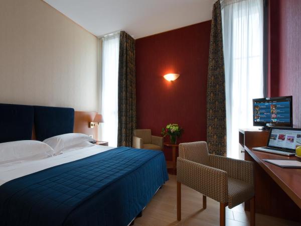 Hotel Parma & Congressi : photo 1 de la chambre chambre double ou lits jumeaux supérieure