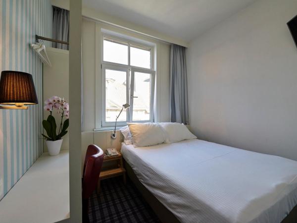 Leopold Hotel Ostend : photo 1 de la chambre petite chambre confortable
