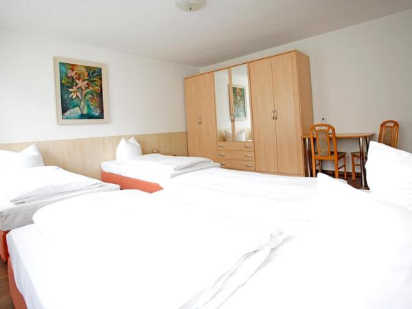 Hotel Heidenschanze : photo 1 de la chambre chambre familiale (4 adultes) 