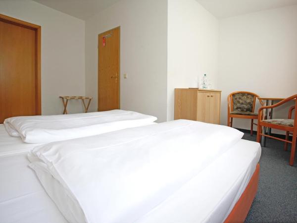 Hotel Heidenschanze : photo 10 de la chambre chambre double