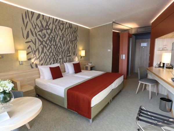 Ensana Thermal Aqua : photo 2 de la chambre superior double room with wellness and fitness access