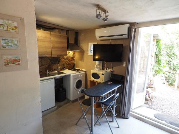Maranatha Résidence avec plage privée, piscine chauffée : photo 10 de la chambre studio (2 adultes) - cypres