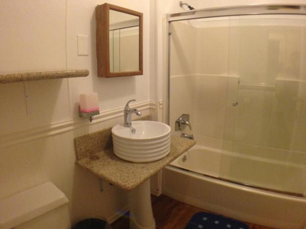 Venice Beach Hostel : photo 6 de la chambre chambre simple privée deluxe avec salle de bains privative