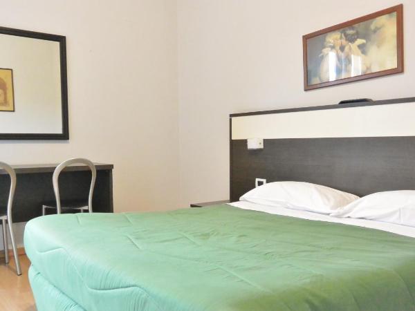 Hotel Arno : photo 2 de la chambre chambre double