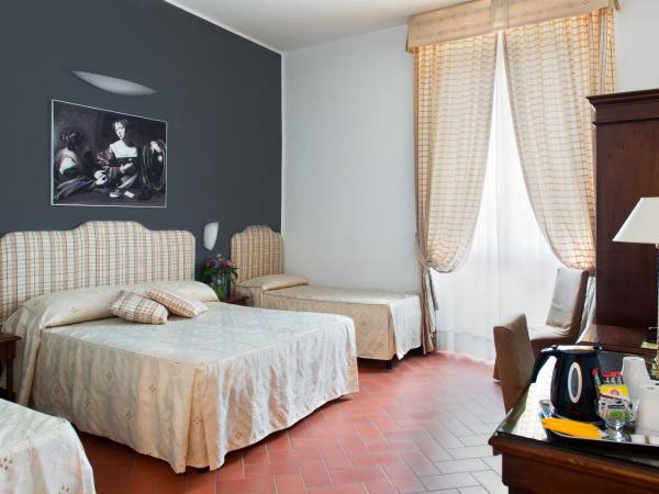 Hotel Caravaggio : photo 2 de la chambre chambre quadruple