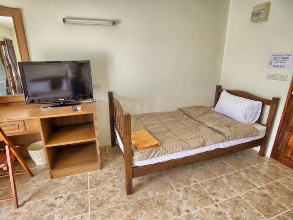 Hugs Guesthouse : photo 7 de la chambre chambre triple deluxe avec balcon