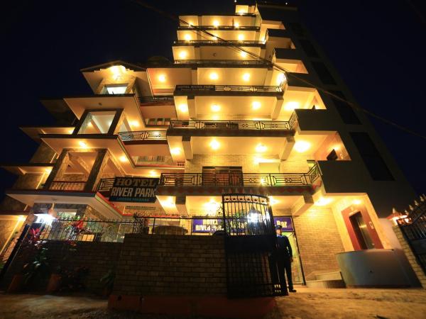 Hotel River Park : photo 1 de la chambre luxueux appartement 2 chambres
