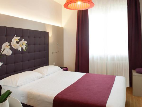 Hotel Milano Palmanova : photo 1 de la chambre chambre simple
