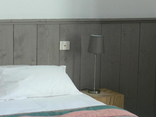 L'Île Ô Château : photo 4 de la chambre chambre double