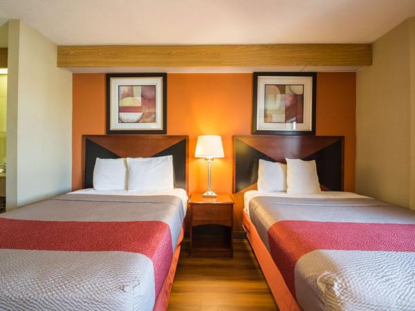 Motel 6-Indianapolis, IN - Airport : photo 4 de la chambre chambre quadruple - non-fumeurs