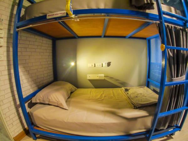 The Moon Hostel Huahin : photo 6 de la chambre lit superposé dans dortoir mixte