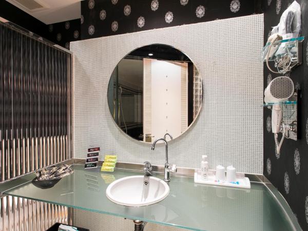 HOTEL PAL Otsuka -Adult Only- : photo 5 de la chambre chambre double supérieure