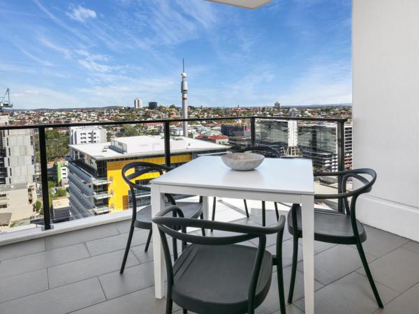 Soda Apartments by CLLIX : photo 2 de la chambre appartement 1 chambre - vue sur ville