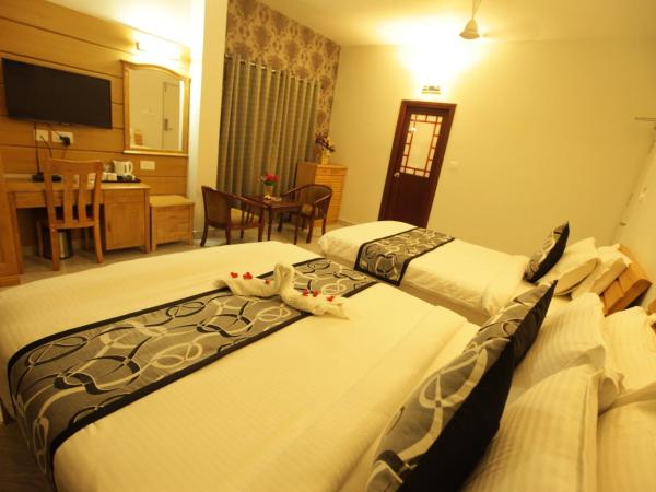 Grand Cascade Chennai : photo 8 de la chambre chambre lit king-size