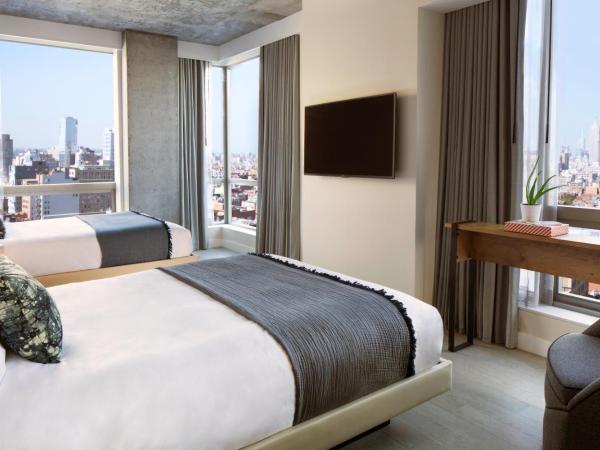 Hotel 50 Bowery, part of JdV by Hyatt : photo 2 de la chambre chambre double avec 2 lits doubles - vue sur ville
