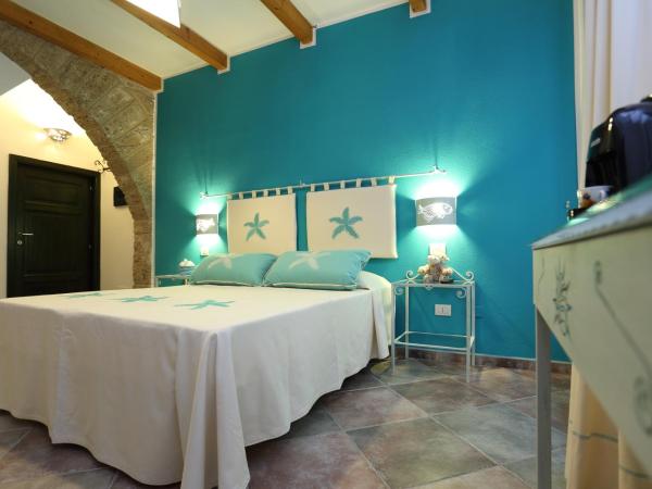 Palau De Rosa : photo 3 de la chambre chambre double ou lits jumeaux avec salle de bains privative