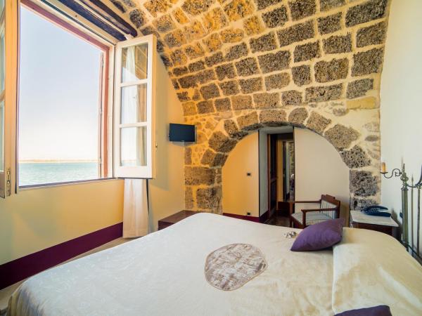 Hotel Henry's House : photo 1 de la chambre chambre double - vue sur mer