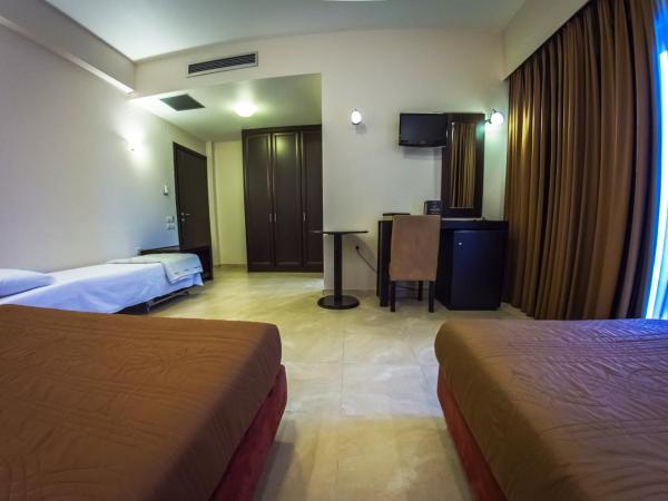 Giotis Boutique Hotel : photo 4 de la chambre chambre quadruple