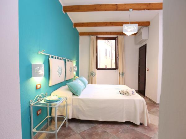Palau De Rosa : photo 1 de la chambre chambre double ou lits jumeaux avec salle de bains privative