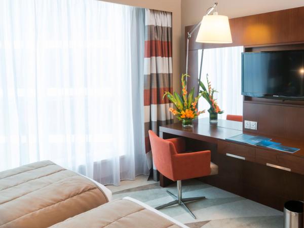 Novotel Dubai Al Barsha : photo 5 de la chambre chambre lits jumeaux exécutive