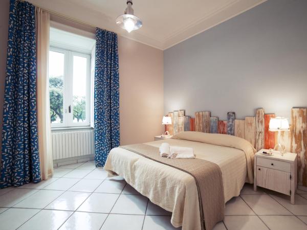 La Tartaruga : photo 2 de la chambre chambre double avec salle de bains privative