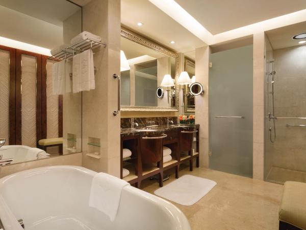 Shangri-La Qingdao - May Fourth Square : photo 10 de la chambre valley wing deluxe grand king