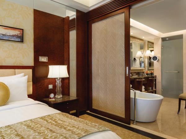 Shangri-La Qingdao - May Fourth Square : photo 9 de la chambre valley wing deluxe grand king