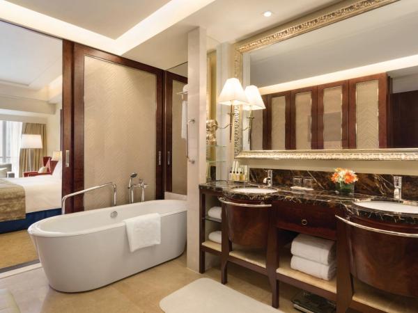 Shangri-La Qingdao - May Fourth Square : photo 8 de la chambre valley wing deluxe grand king