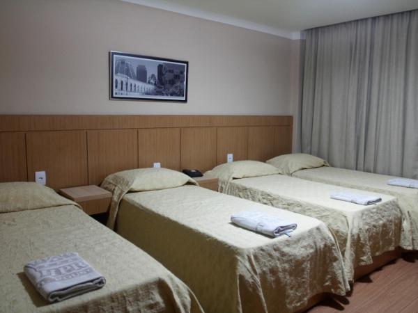 Hotel Pouso Real : photo 6 de la chambre chambre quadruple de luxe