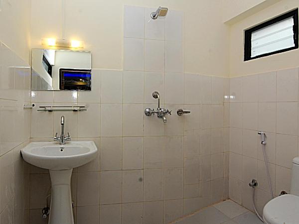 Hotel Gallery Nepal : photo 5 de la chambre chambre triple avec salle de bains privative