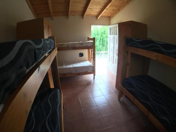 Hostel Los Pioneros : photo 9 de la chambre lit dans dortoir mixte de 6 lits