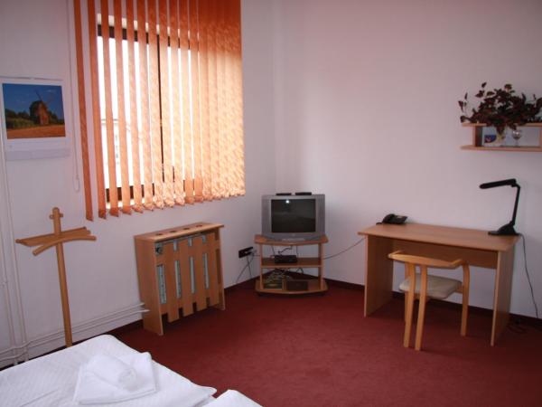 Hotel Isora : photo 8 de la chambre chambre deluxe double ou lits jumeaux