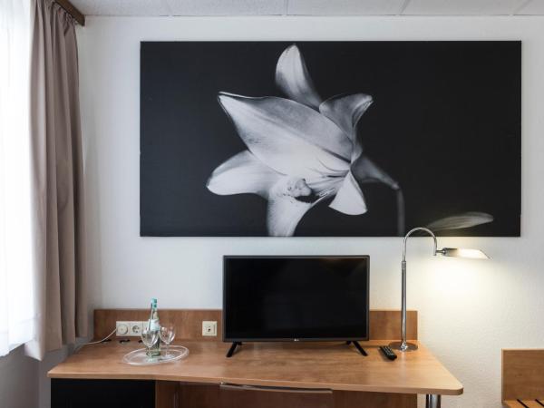 Days Inn Dortmund West : photo 2 de la chambre chambre double - non-fumeurs