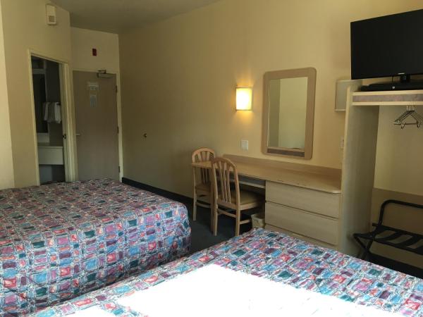 Motel 6-Portland, OR - I-5 : photo 1 de la chambre chambre 2 lits queen-size - non-fumeurs