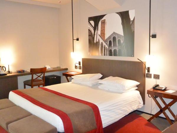 iH Hotels Milano Ambasciatori : photo 3 de la chambre suite junior