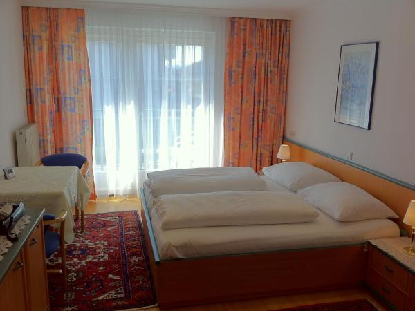 Gästehaus Plank : photo 7 de la chambre chambre double avec parking