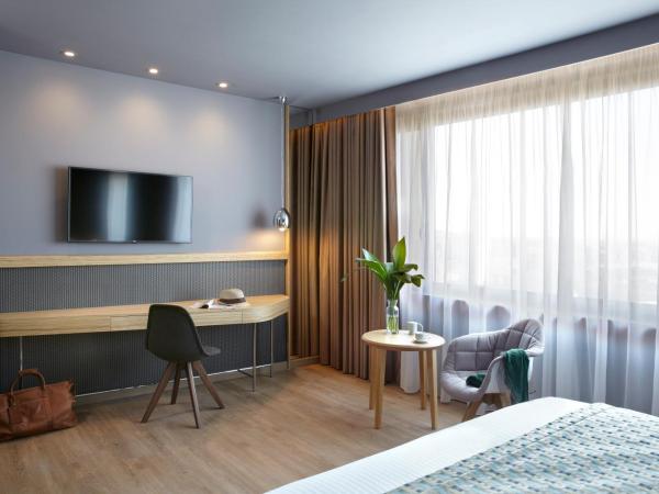 Wyndham Grand Athens : photo 3 de la chambre chambre lit jumeaux exécutive avec vue sur l'acropole

