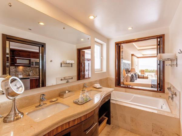 Grand Miramar All Luxury Suites & Residences : photo 2 de la chambre grande suite junior double - vue sur océan