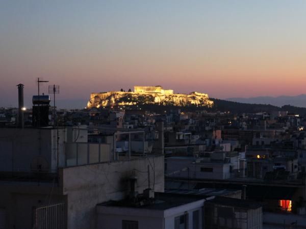 Dryades & Orion Hotel : photo 5 de la chambre chambre double ou lits jumeaux - vue sur l'acropole
