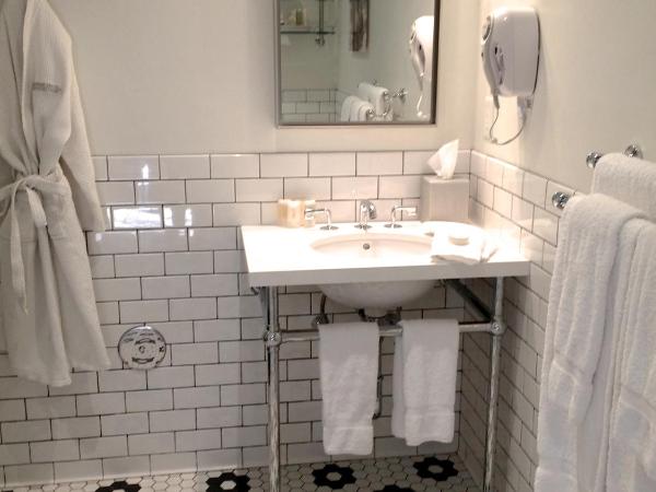 Hollywood Hotel : photo 6 de la chambre chambre deluxe avec 2 lits queen-size