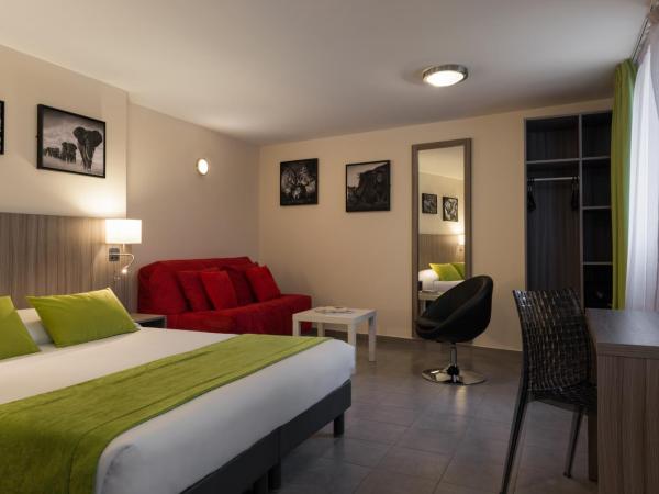 Reims Hotel : photo 2 de la chambre chambre quadruple