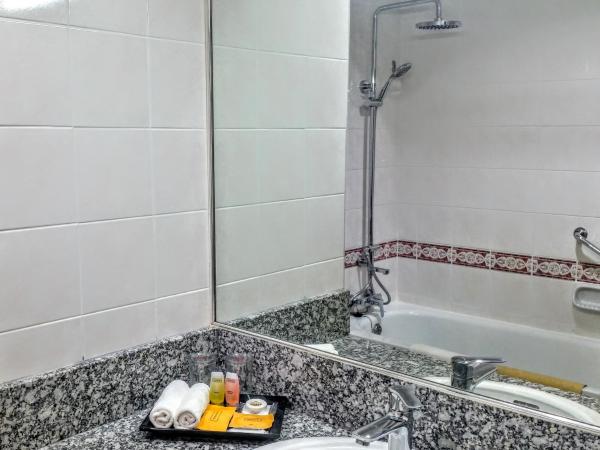 Hotel Grand Continental Kuching : photo 7 de la chambre suite