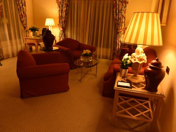 Grand Hôtel du Golf & Palace : photo 6 de la chambre suite de luxe golf
