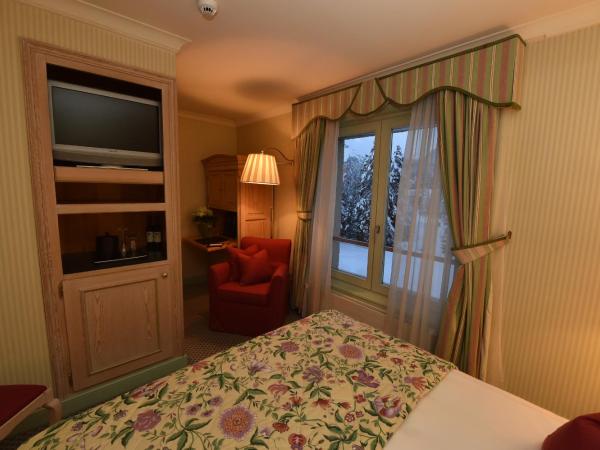 Grand Hôtel du Golf & Palace : photo 6 de la chambre chambre double deluxe - vue sur montagne