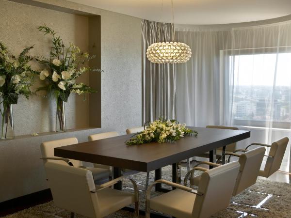 Porto Palácio Hotel by The Editory : photo 7 de la chambre penthouse 