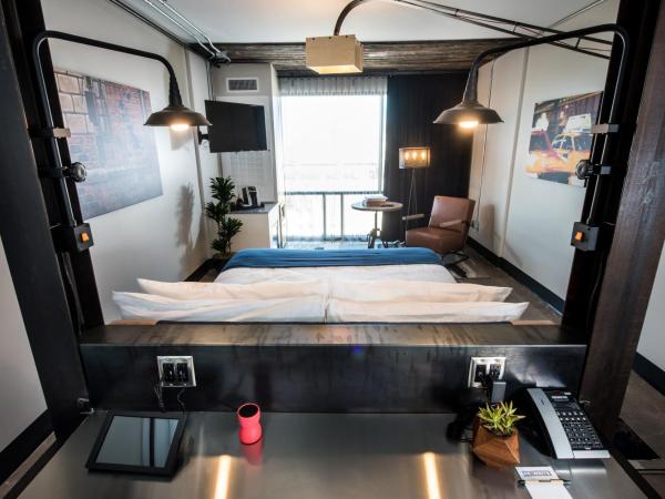 Found Re Phoenix : photo 4 de la chambre chambre lit king-size standard